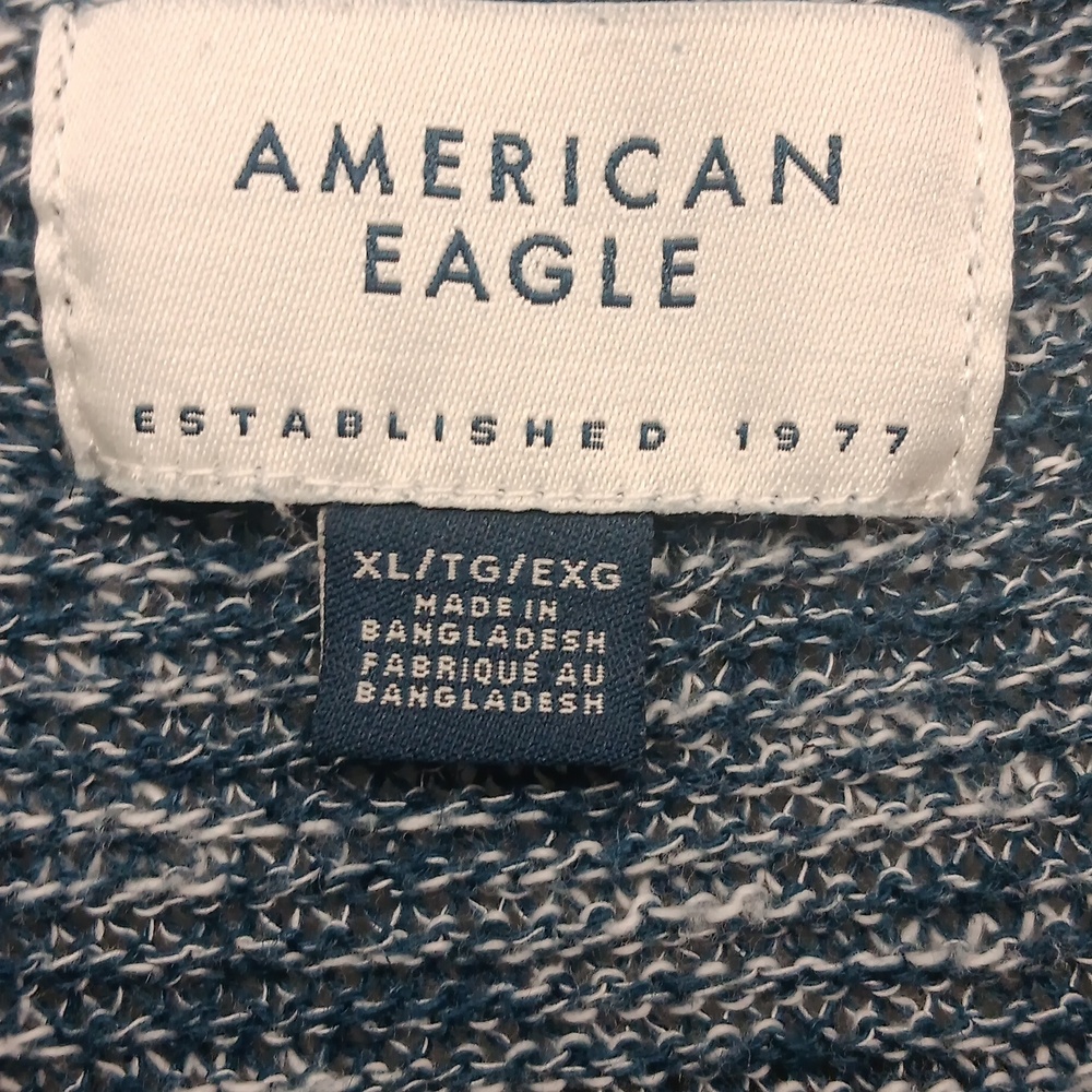 Sweater - Picture 5 of 6
